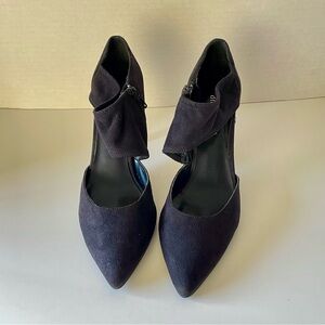Anne Marino Black Suede Pointed-Toe Pumps | Ankle Wrap Heels | Size 7